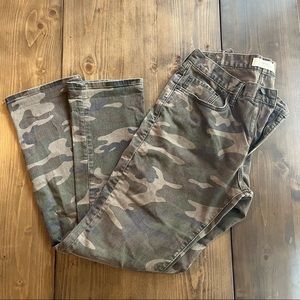 Gap 1969 jeans - womens 31x32 (size 4)